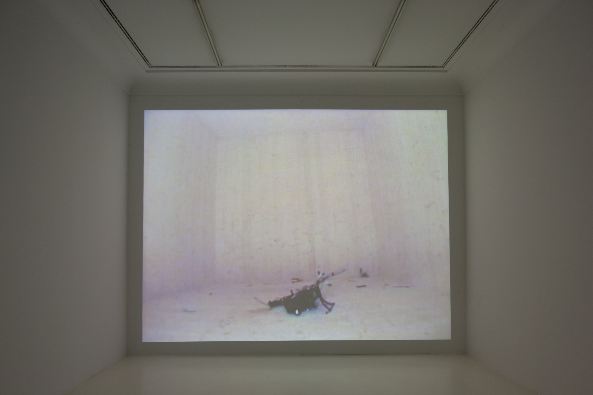Roman Signer – Helmhaus
